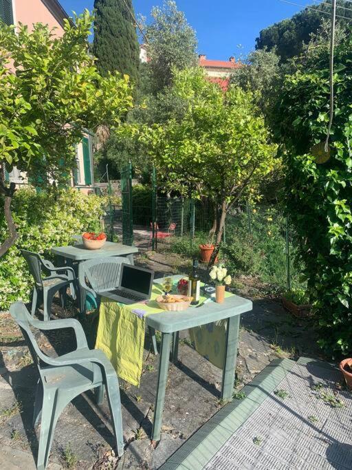 Ferienwohnung Cozy Beach House With Nice Garden, Basic Feel Bonassola Exterior foto